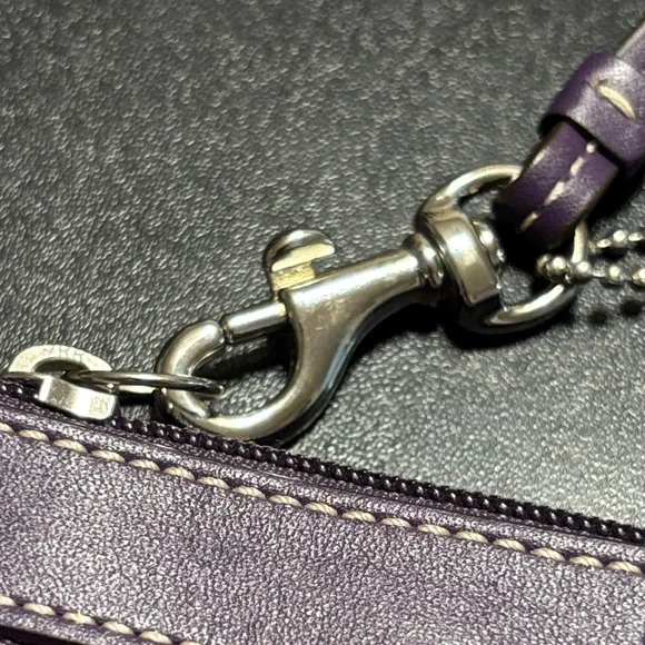 Coach Classic Design Iconic C Pattern Elegant Purple Wristlet - Picture 11 of 13